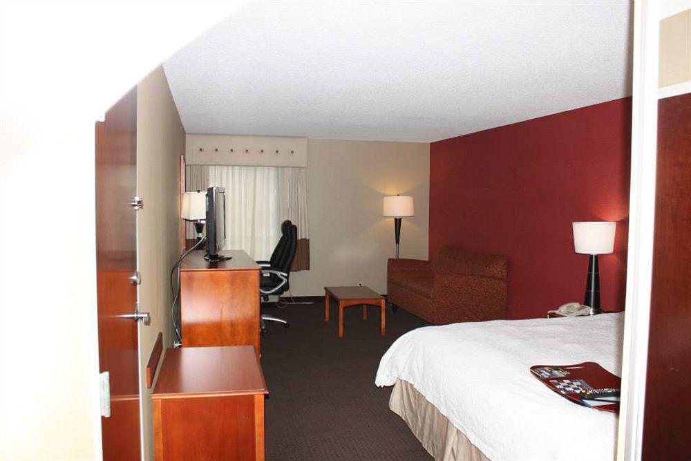 Hampton Inn Columbus-International Airport Gahanna Eksteriør billede